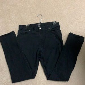 Men’s black H&M khakis size US 31 cotton and elastin